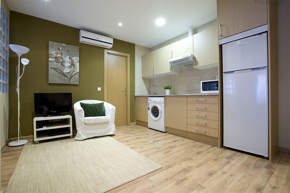 Apartamentos Apr Numancia Madrid Ngoại thất bức ảnh