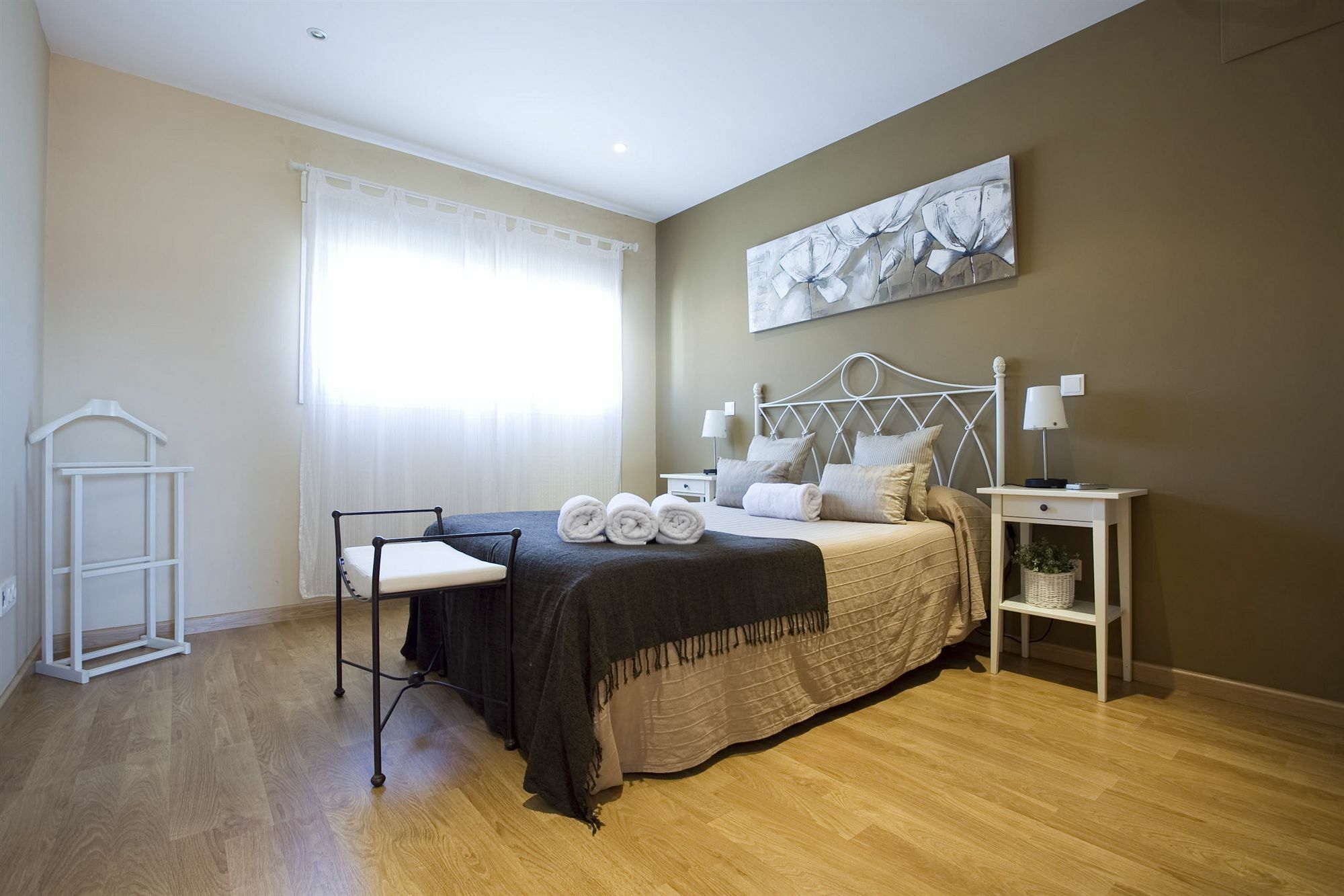 Apartamentos Apr Numancia Madrid Ngoại thất bức ảnh