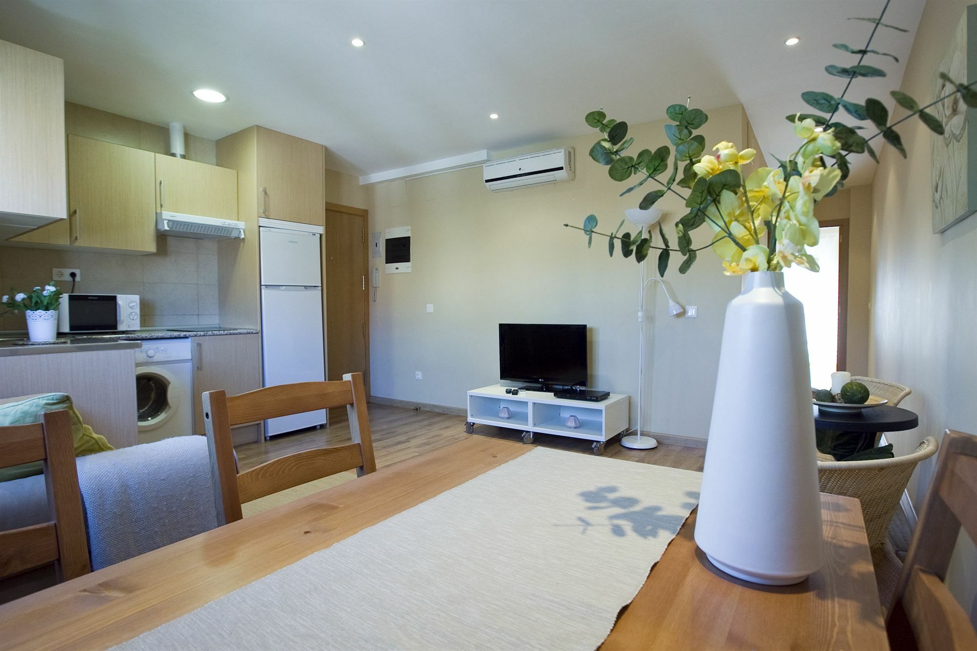 Apartamentos Apr Numancia Madrid Ngoại thất bức ảnh